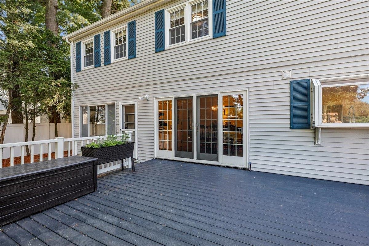 33 Raymond Street