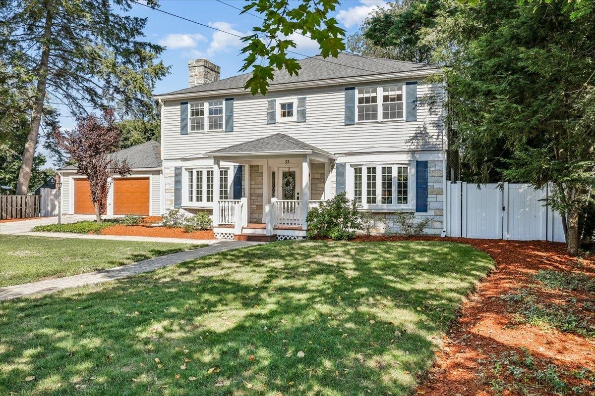 33 Raymond Street