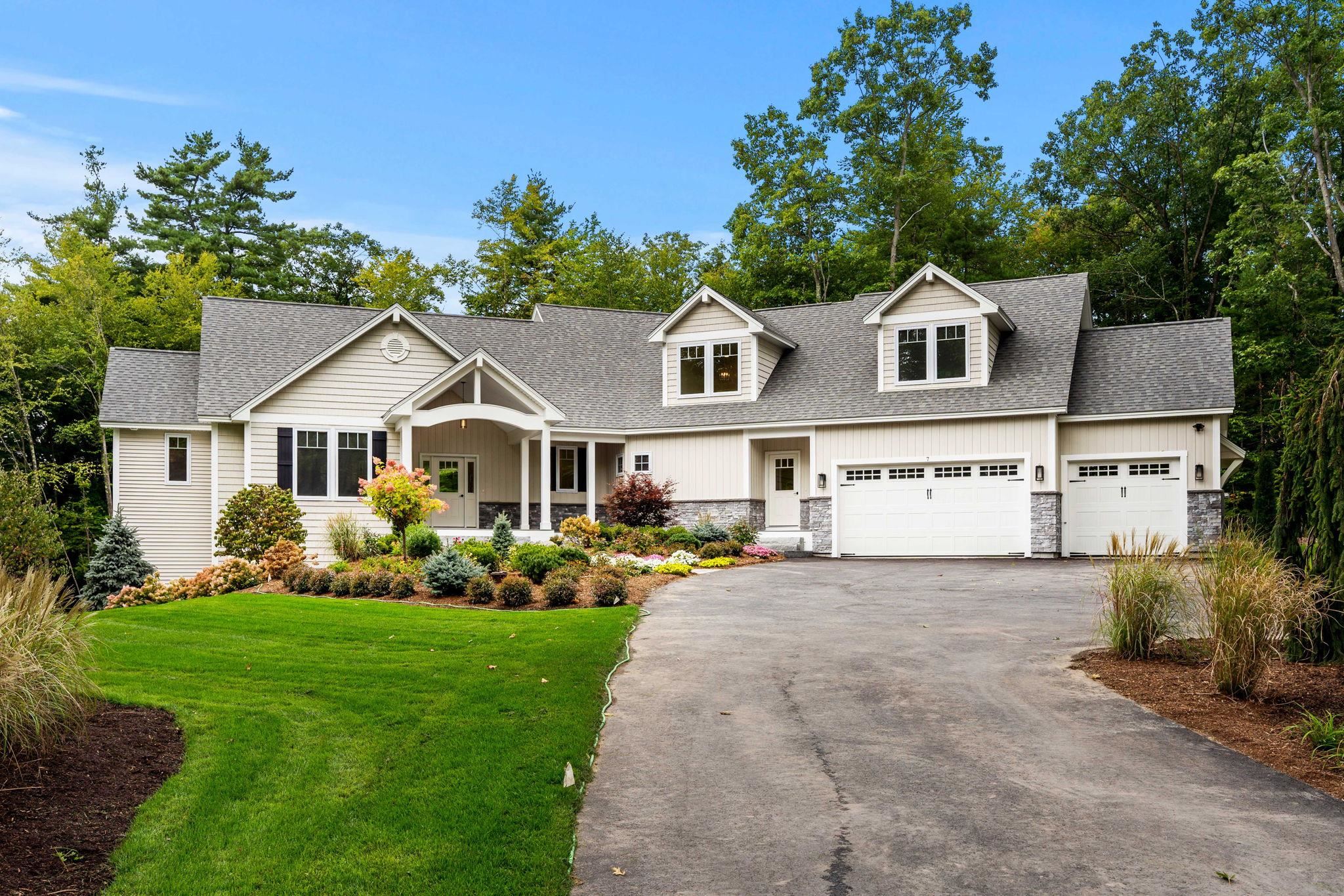 1 Whitetail Way Unit: The Silverton
