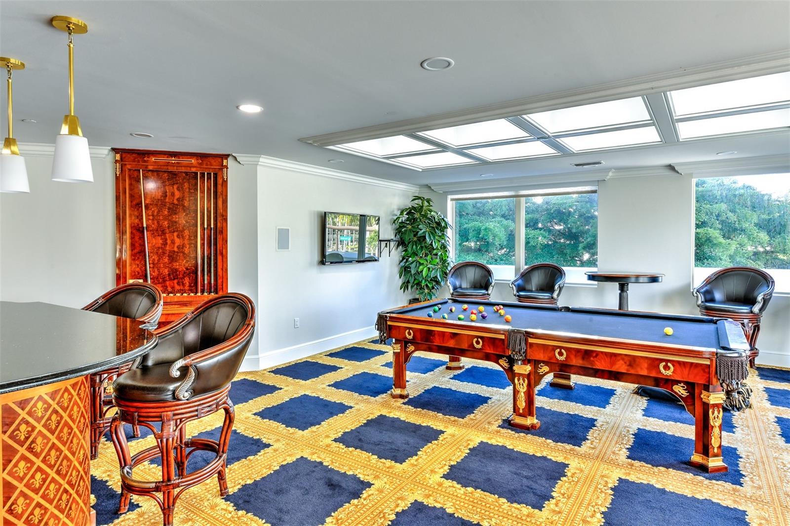128 GOLDEN GATE PT #601B