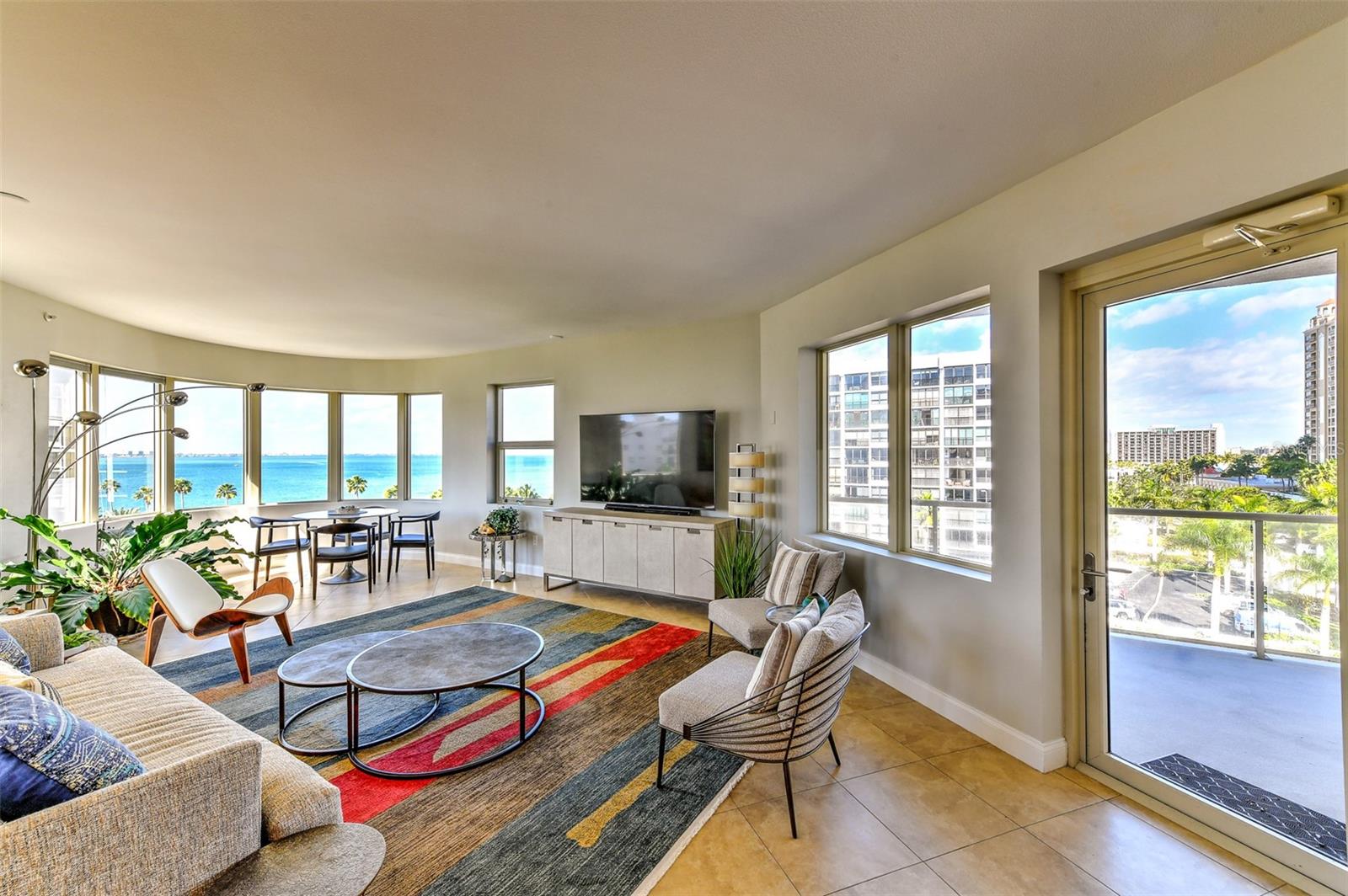 128 GOLDEN GATE PT #601B