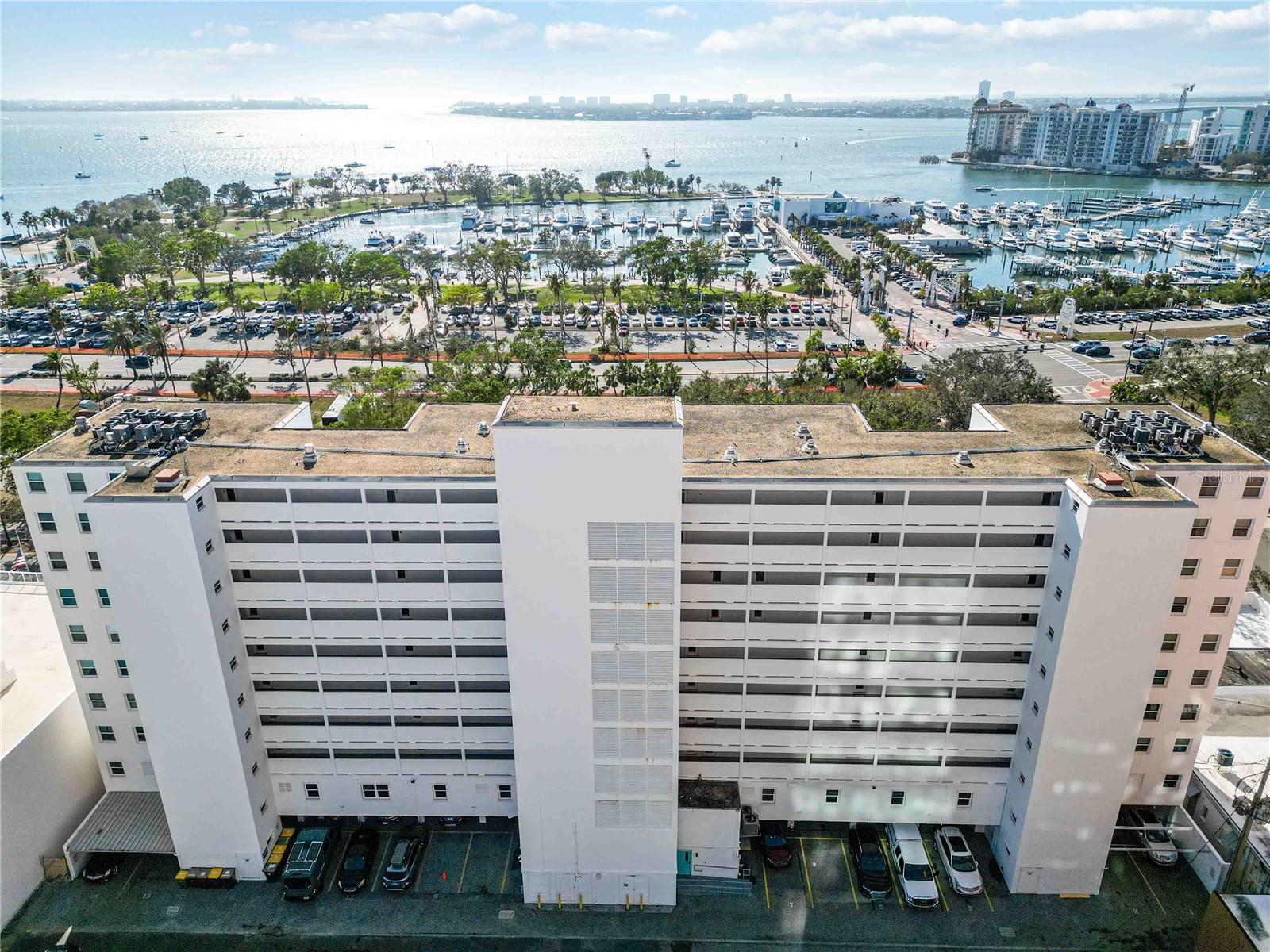 33 S GULFSTREAM AVE #808