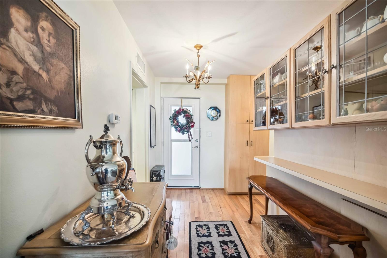 33 S GULFSTREAM AVE #808
