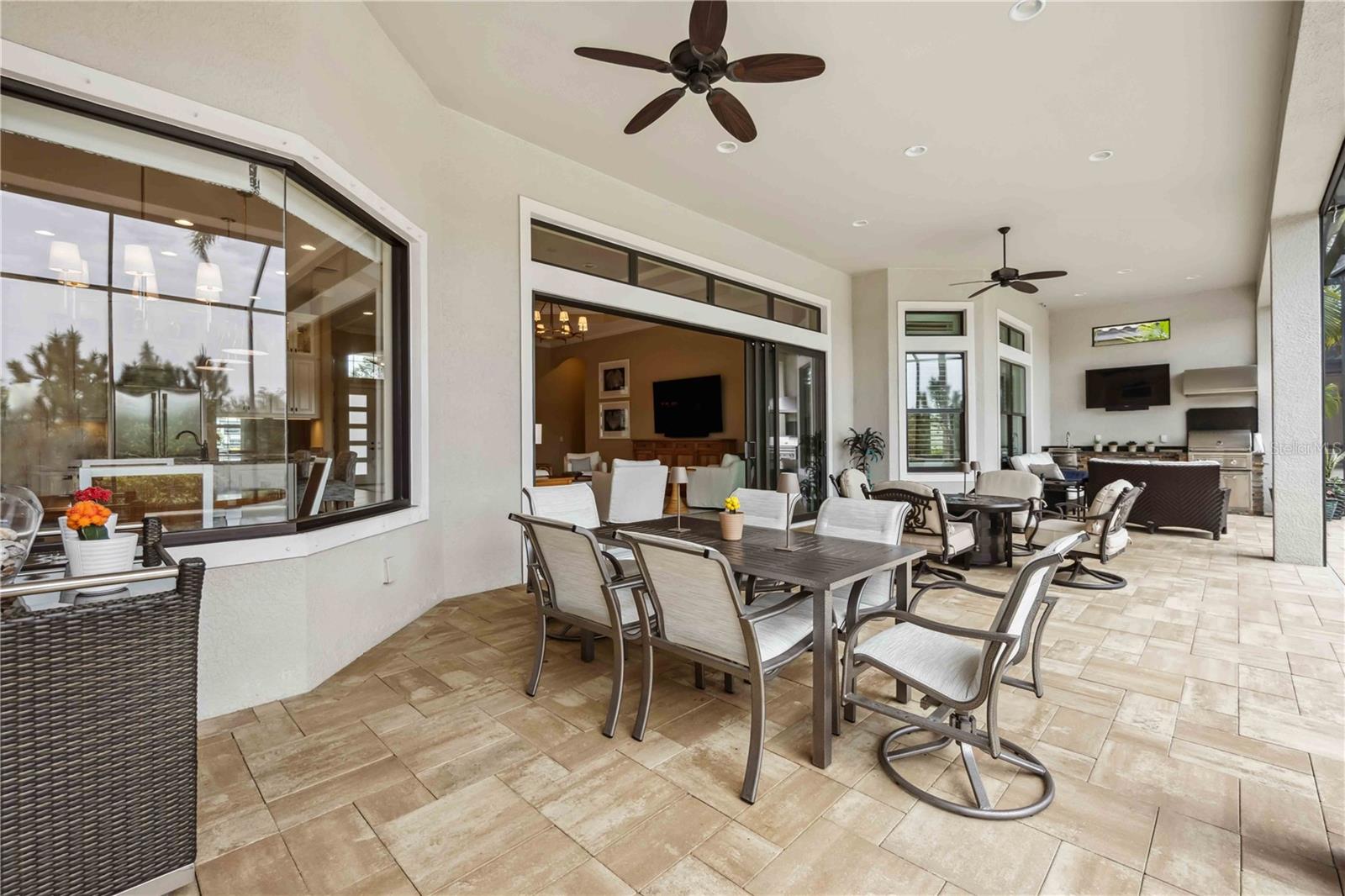 5313 GREENBROOK DR