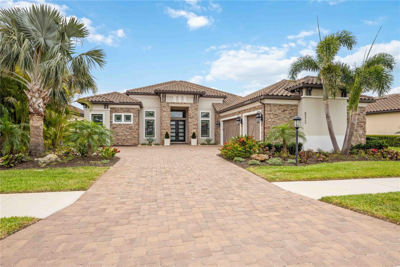 5313 GREENBROOK DR