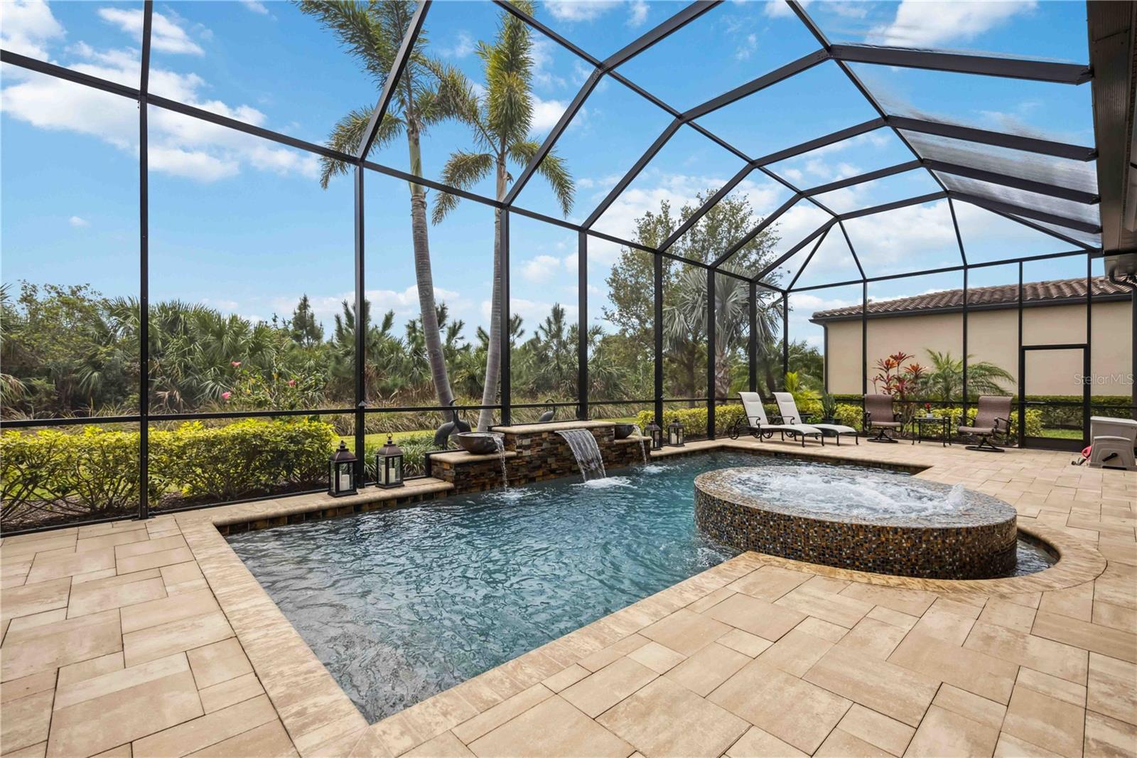 5313 GREENBROOK DR