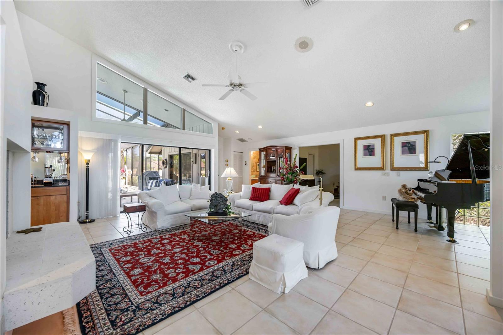 8142 MISTY OAKS BLVD