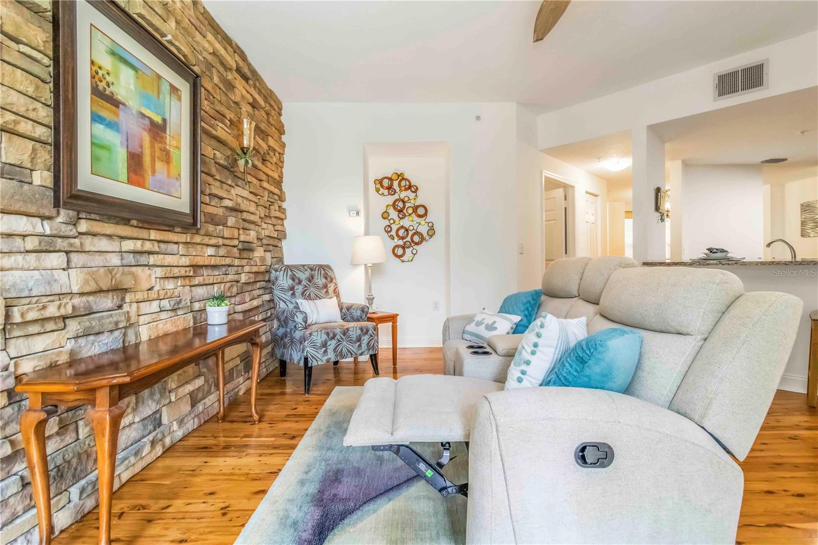 5401 BENTGRASS DR #1-113