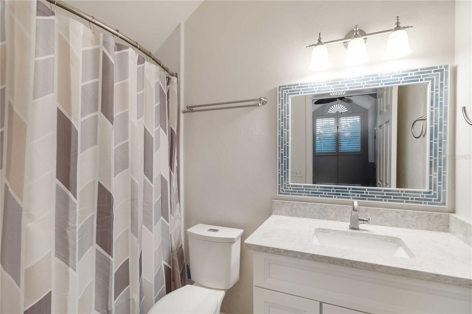 4629 WHIRLAWAY DR #B