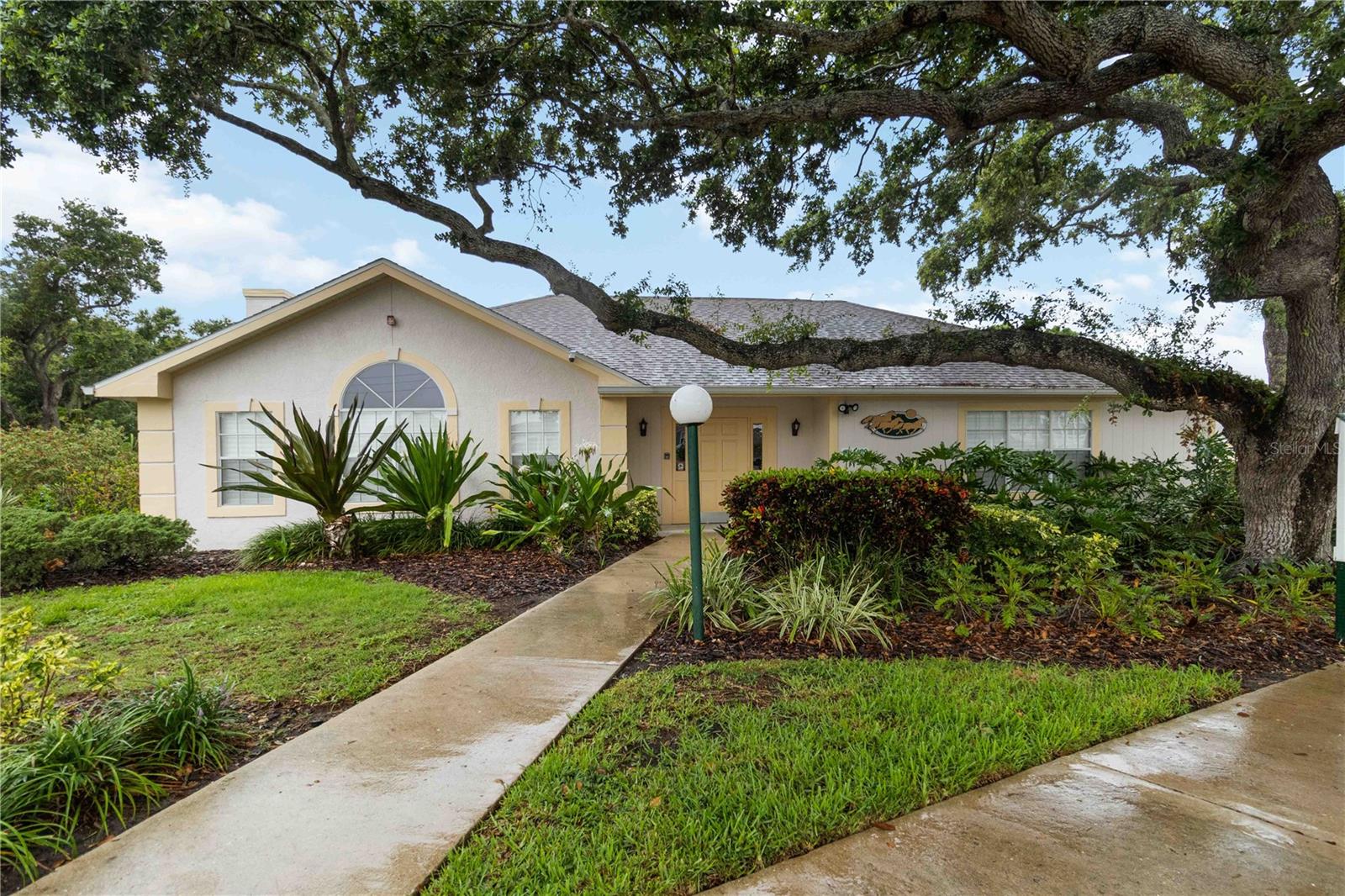 4629 WHIRLAWAY DR #B