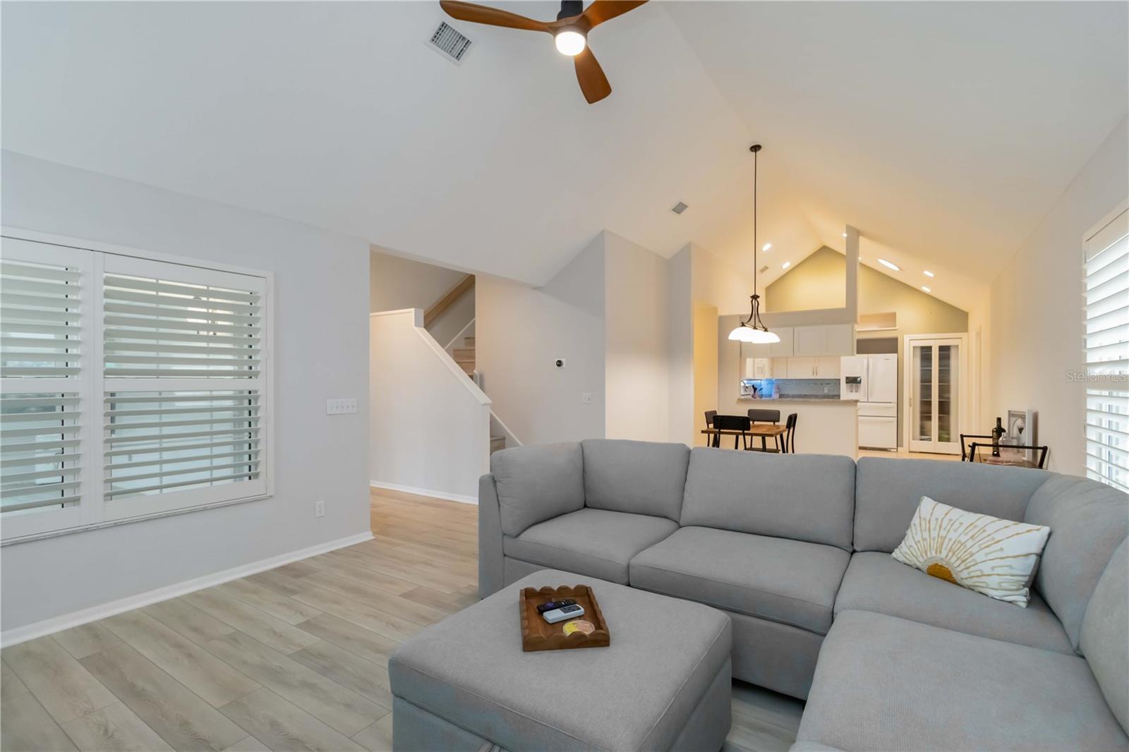 4629 WHIRLAWAY DR #B