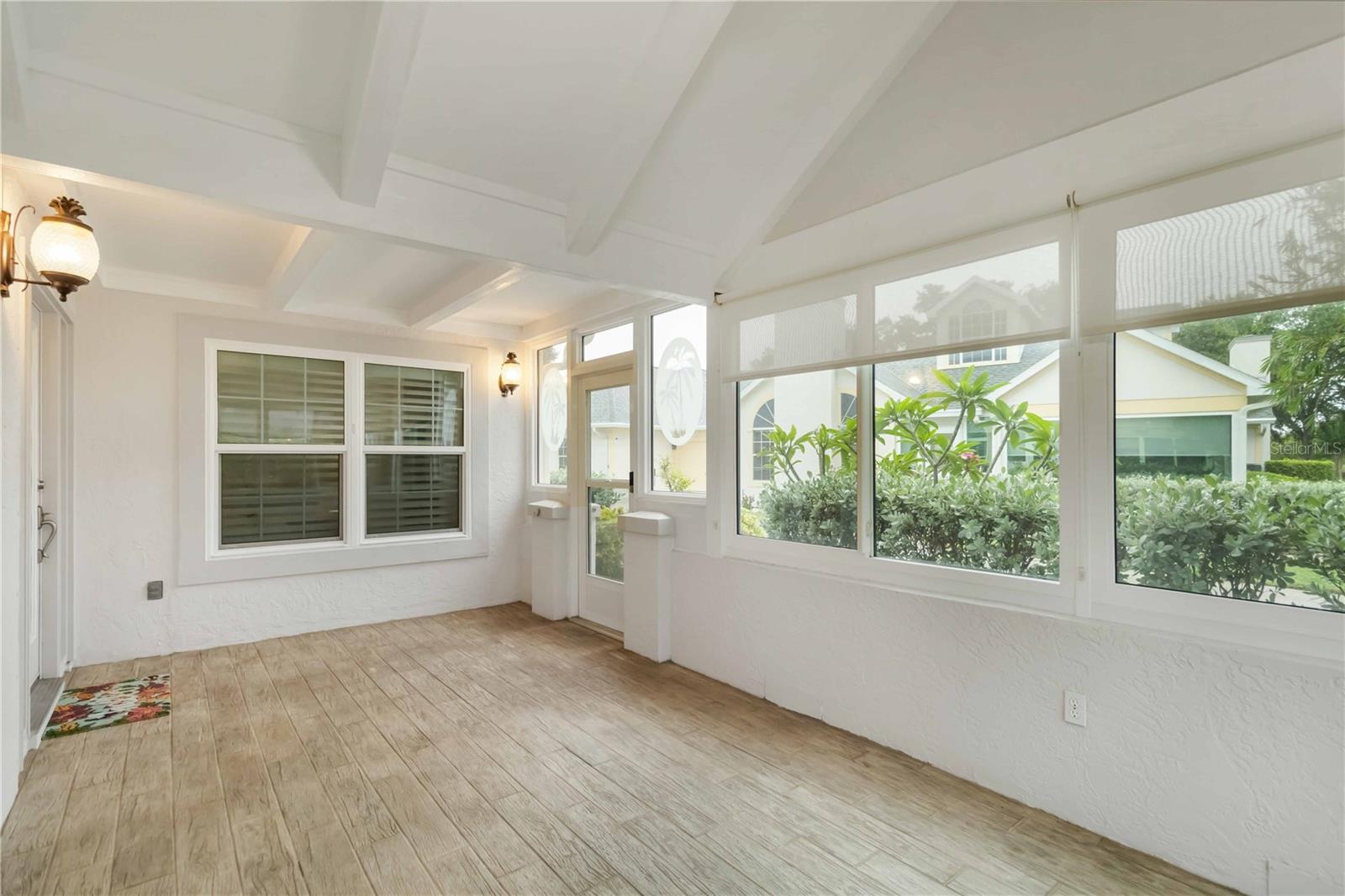 4629 WHIRLAWAY DR #B