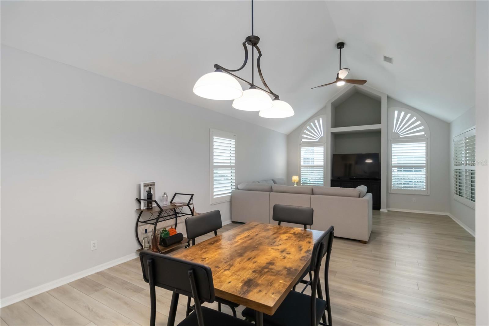 4629 WHIRLAWAY DR #B