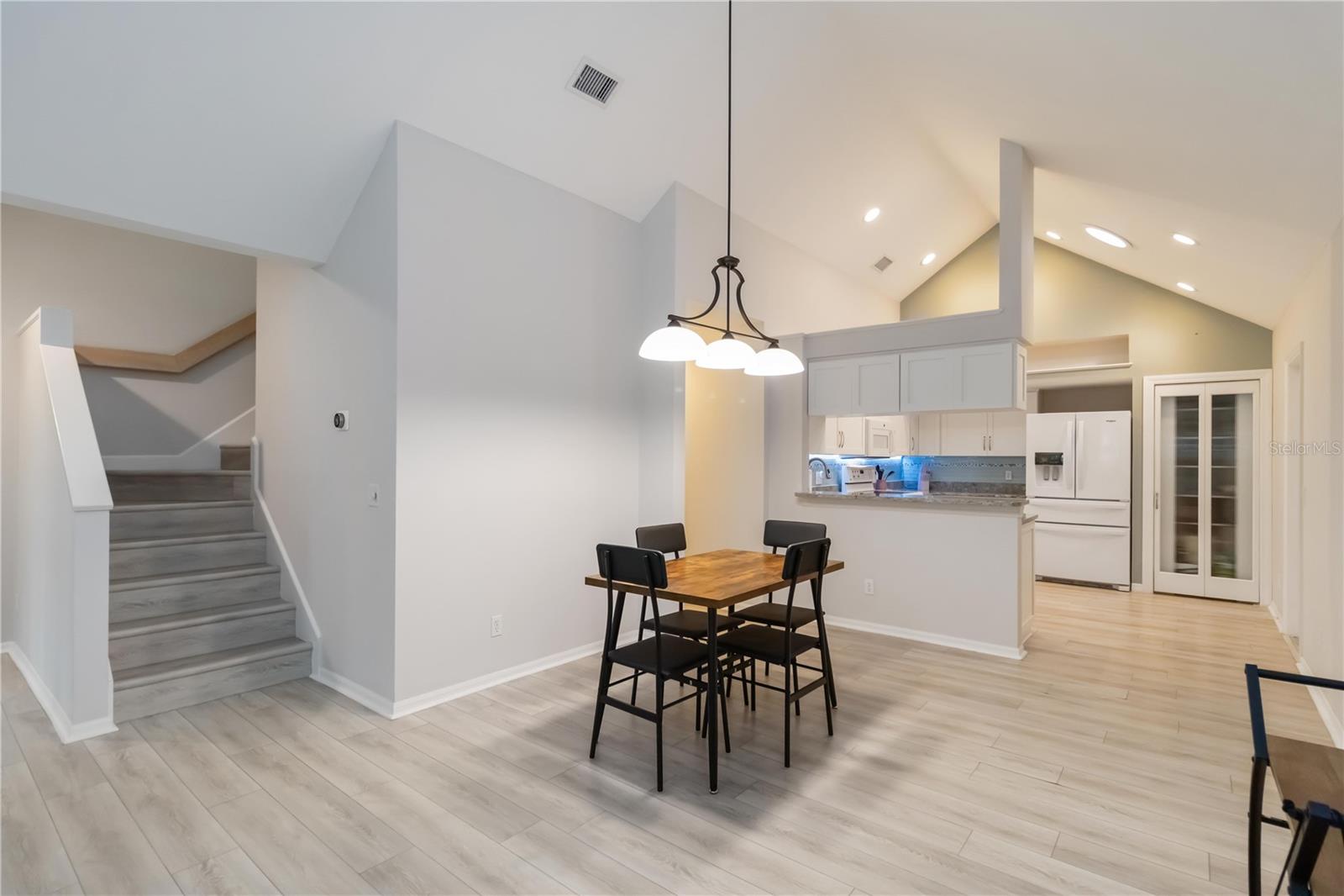 4629 WHIRLAWAY DR #B