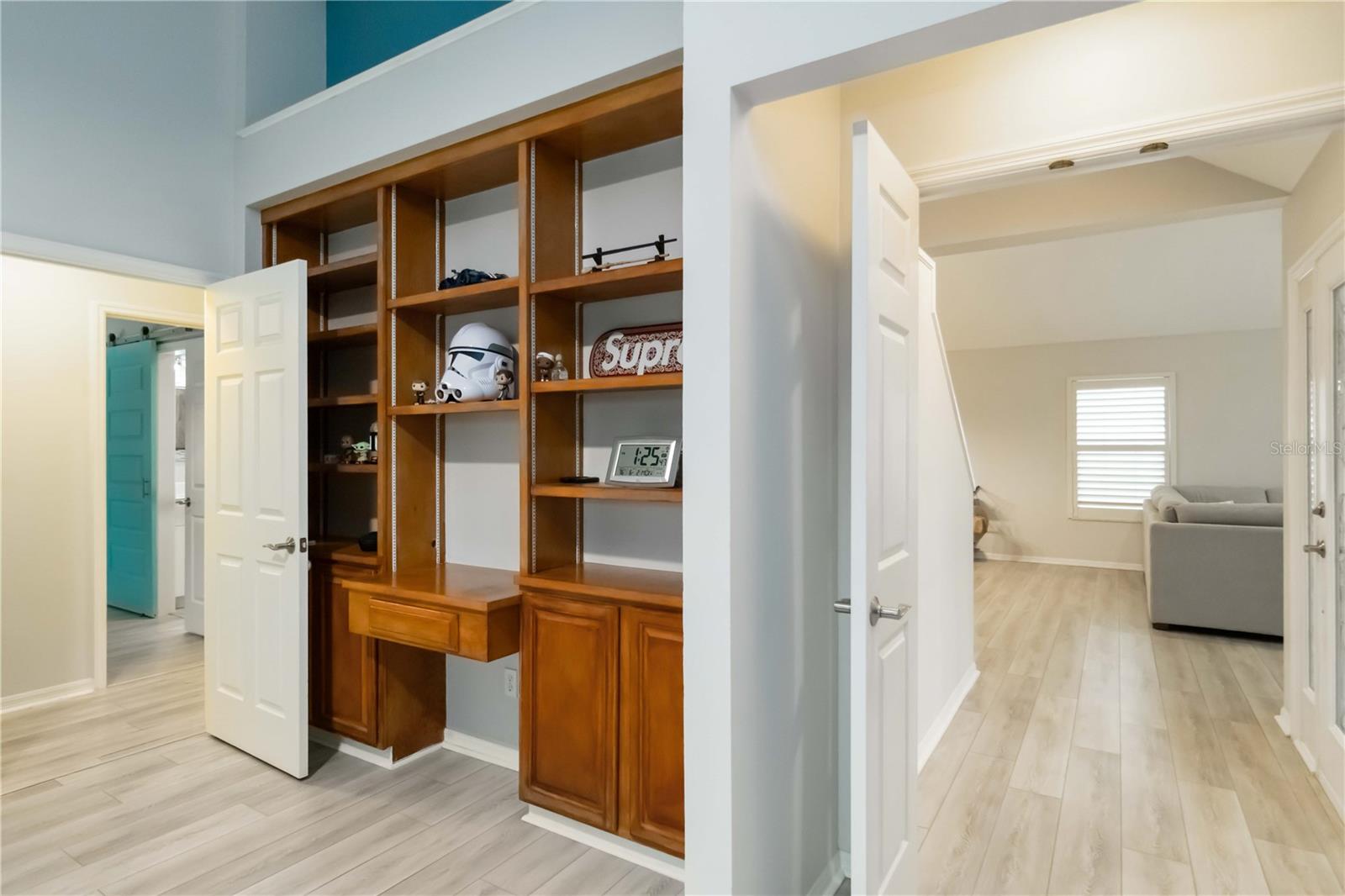 4629 WHIRLAWAY DR #B