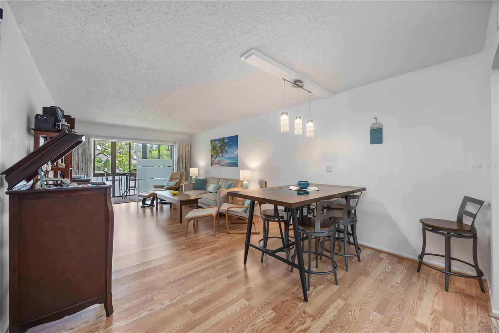 2220 STICKNEY POINT RD #528