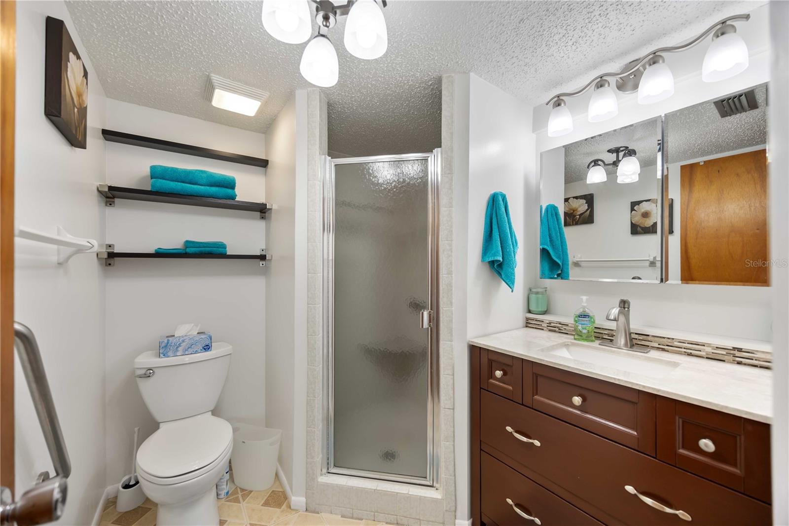 2220 STICKNEY POINT RD #528