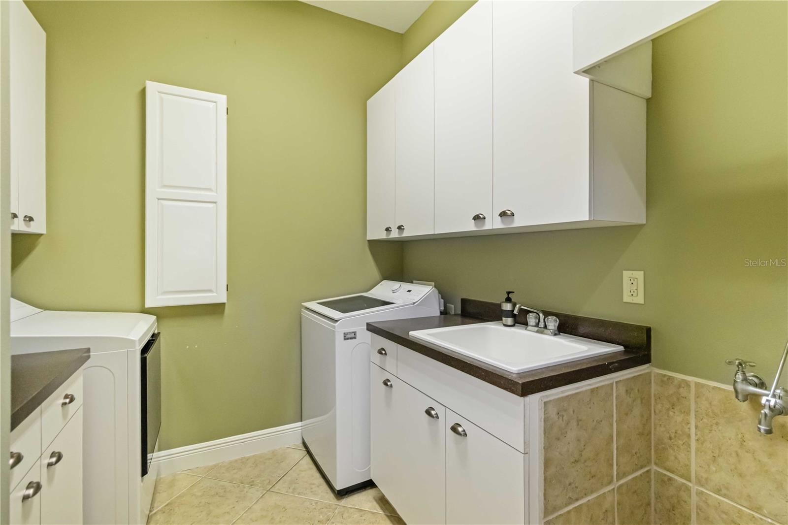 8993 WILDLIFE LOOP