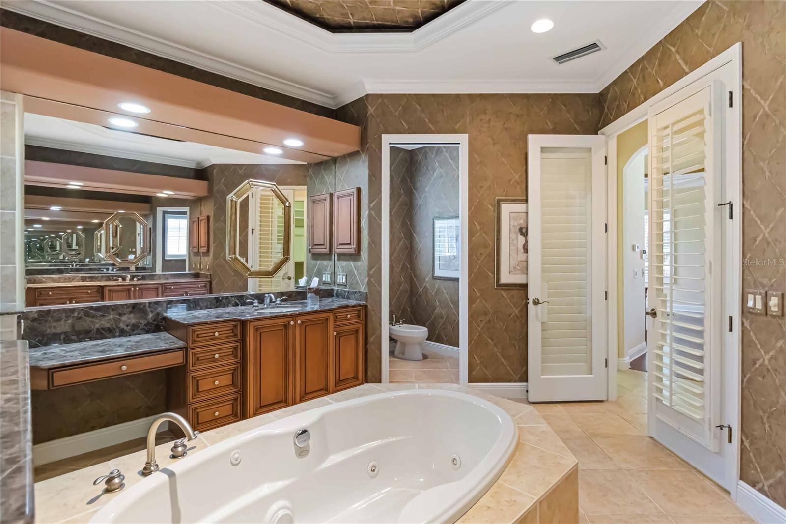 8993 WILDLIFE LOOP
