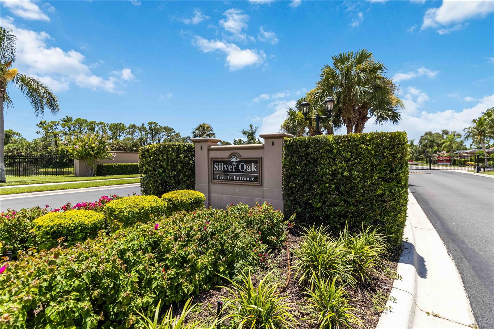 8993 WILDLIFE LOOP