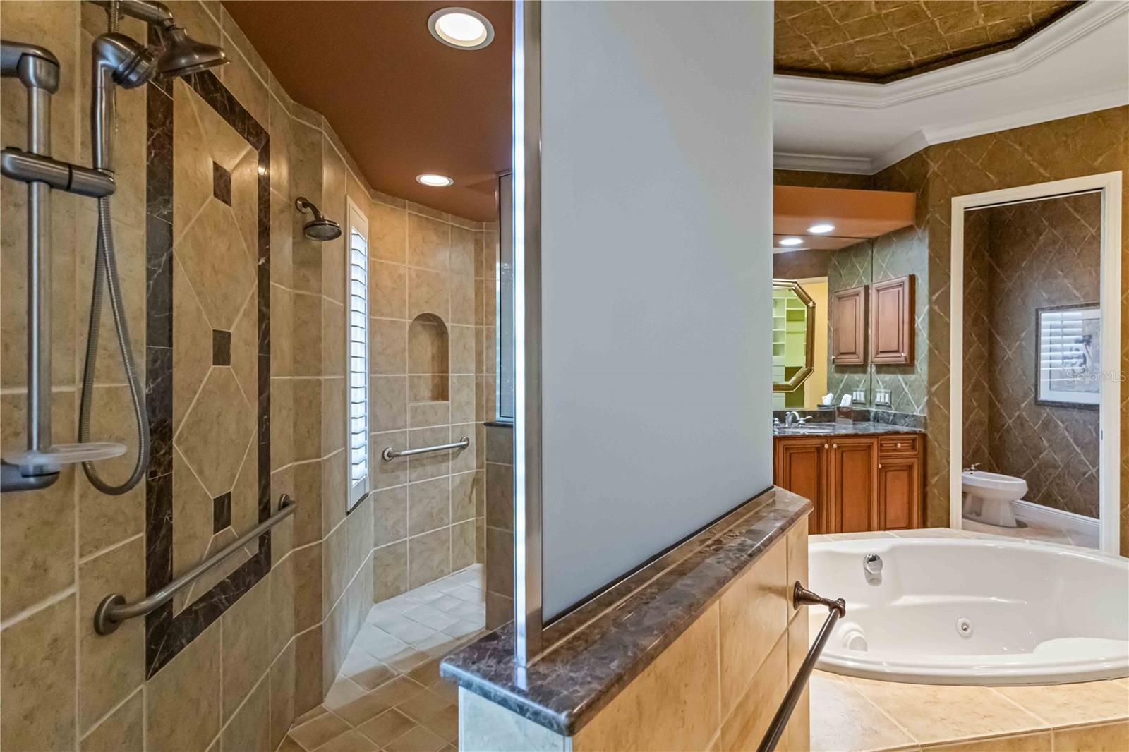 8993 WILDLIFE LOOP