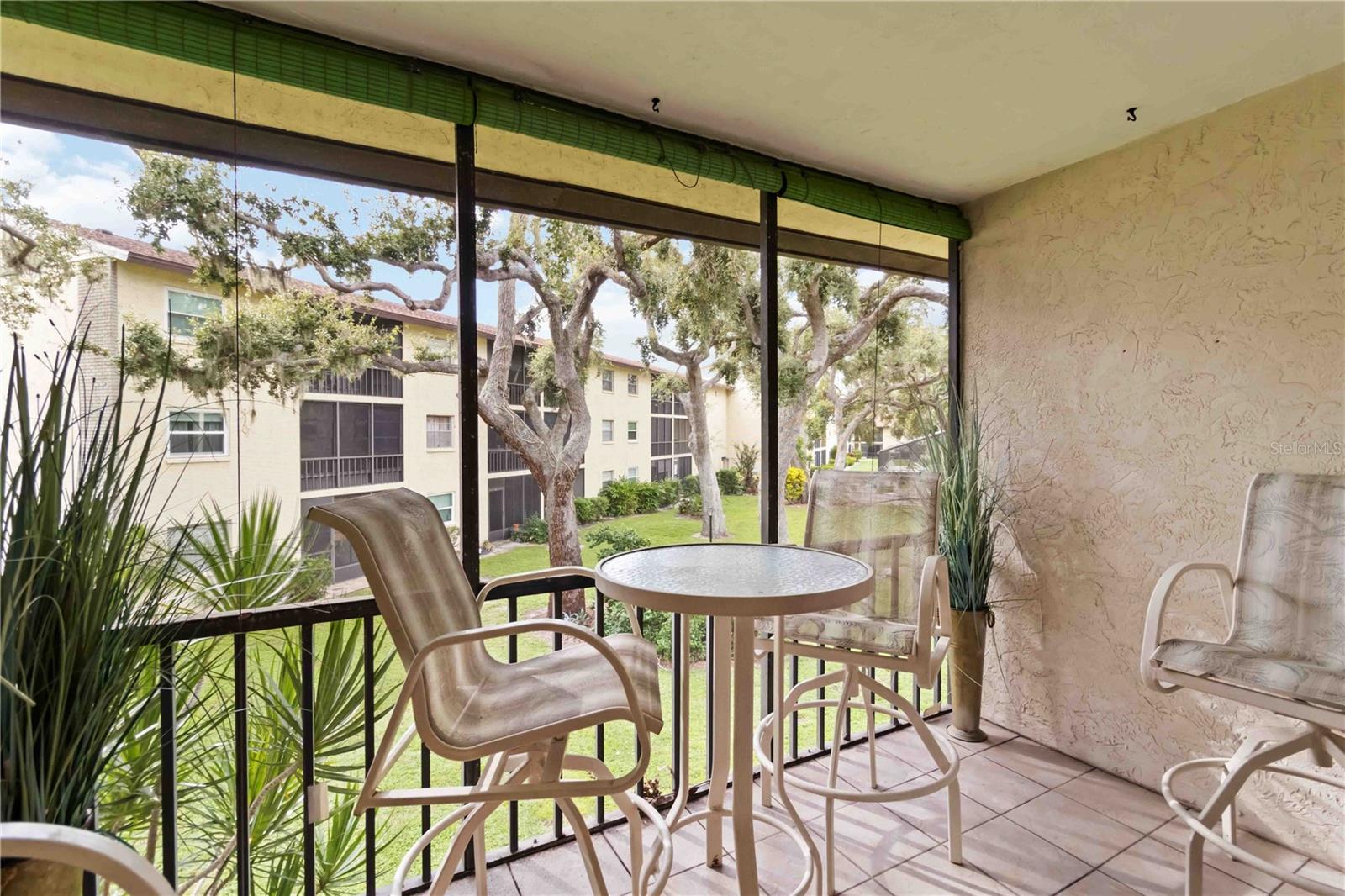 2300 STICKNEY POINT RD #125