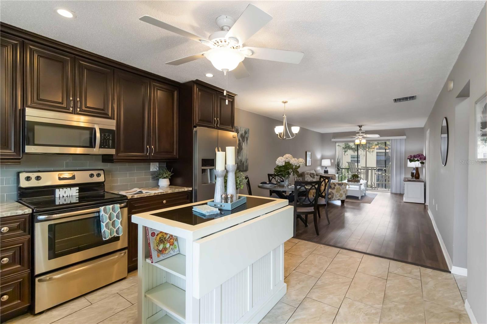 2300 STICKNEY POINT RD #125