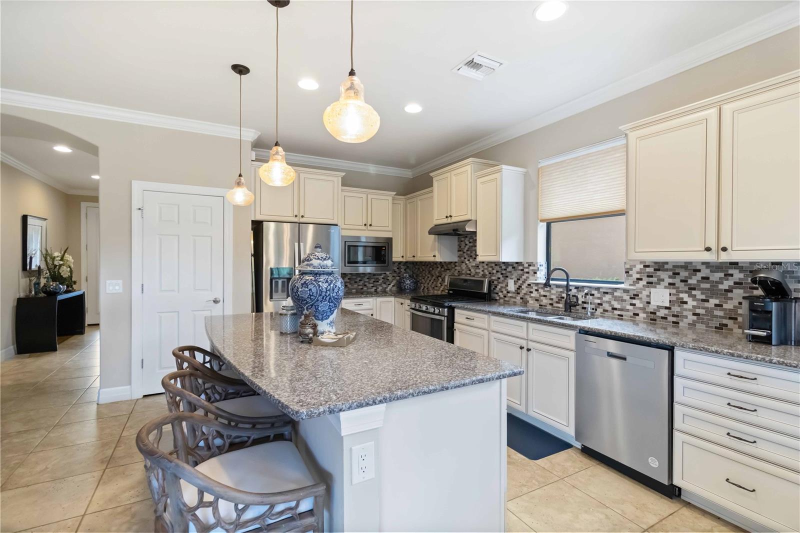 5942 CASPIAN TERN DR