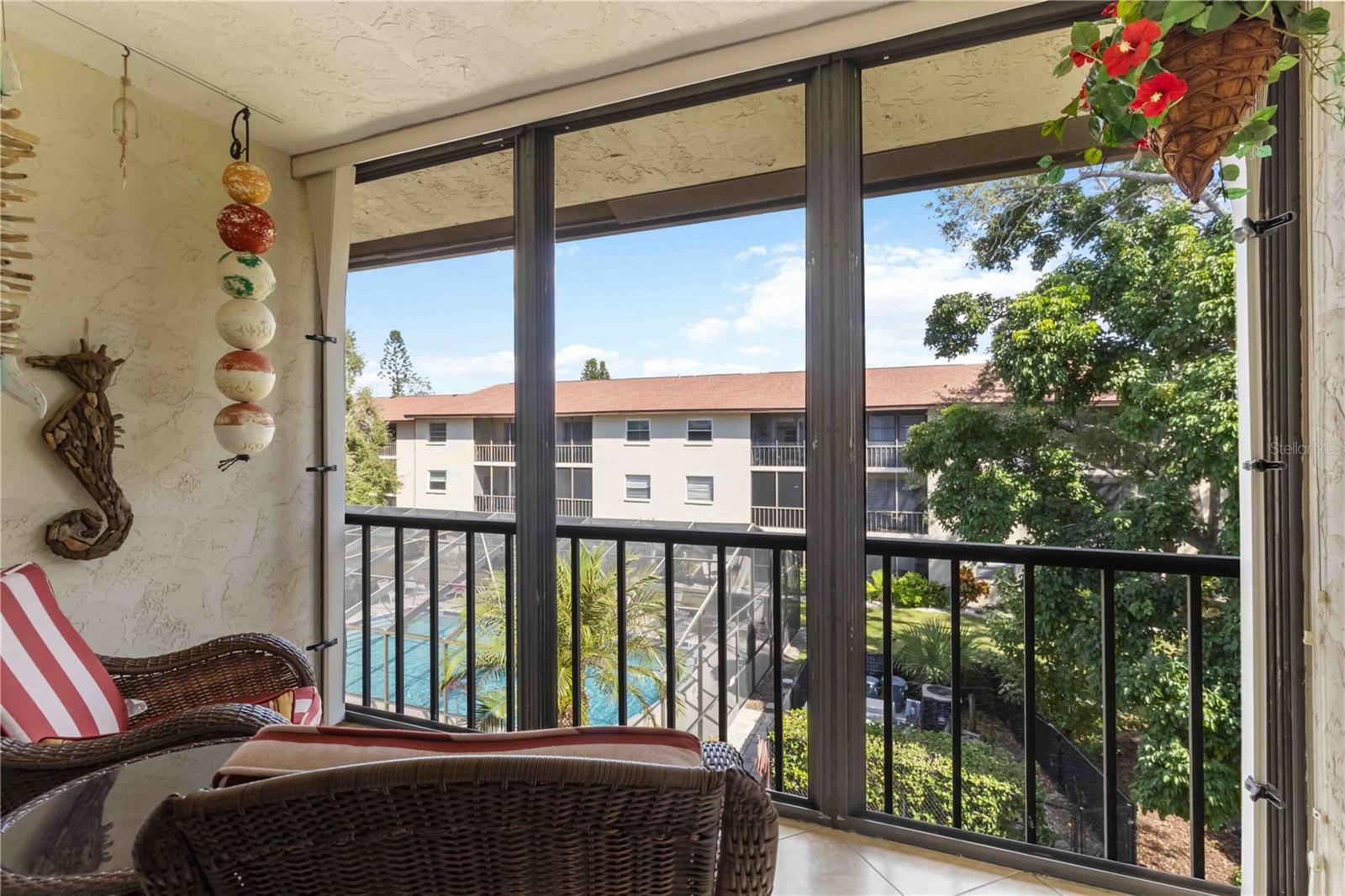 2240 STICKNEY POINT RD #238