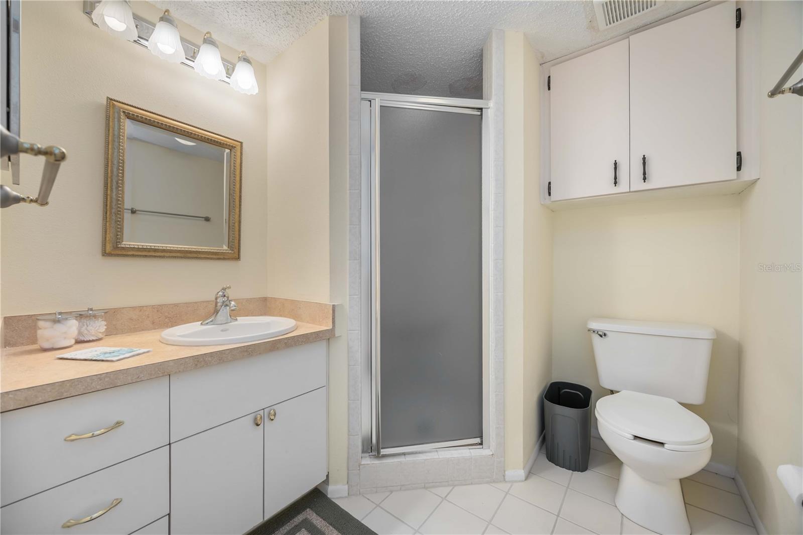 2220 STICKNEY POINT RD #524