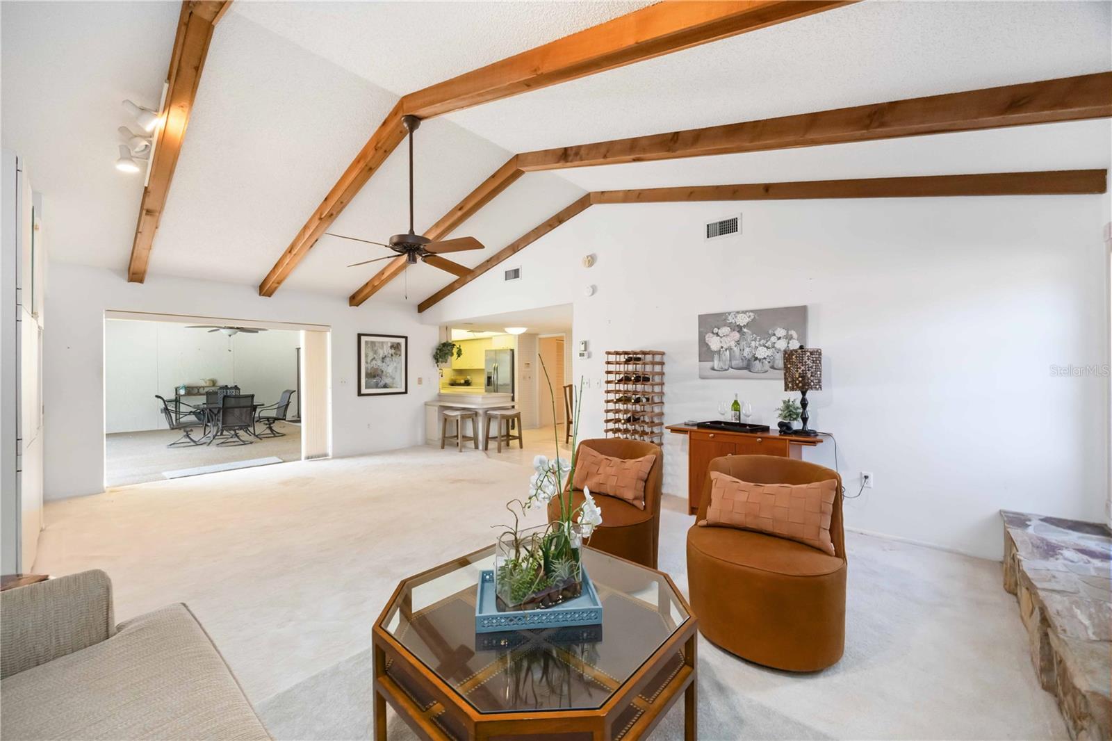 3947 COUNTRY VIEW DR