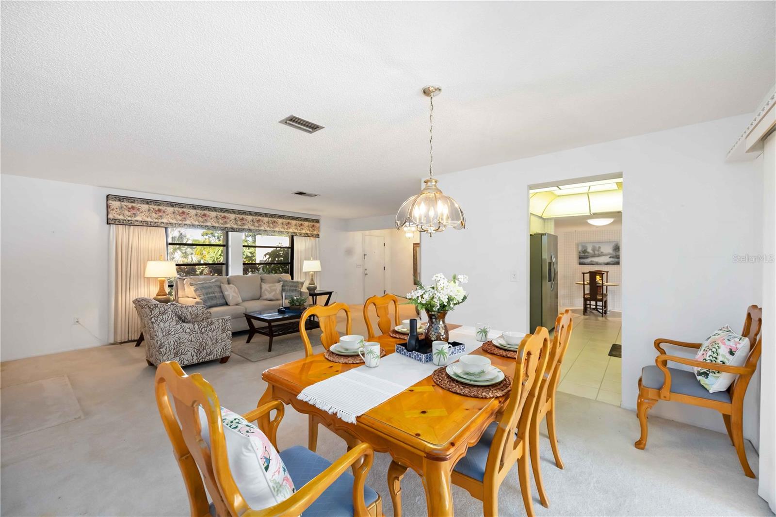 3947 COUNTRY VIEW DR