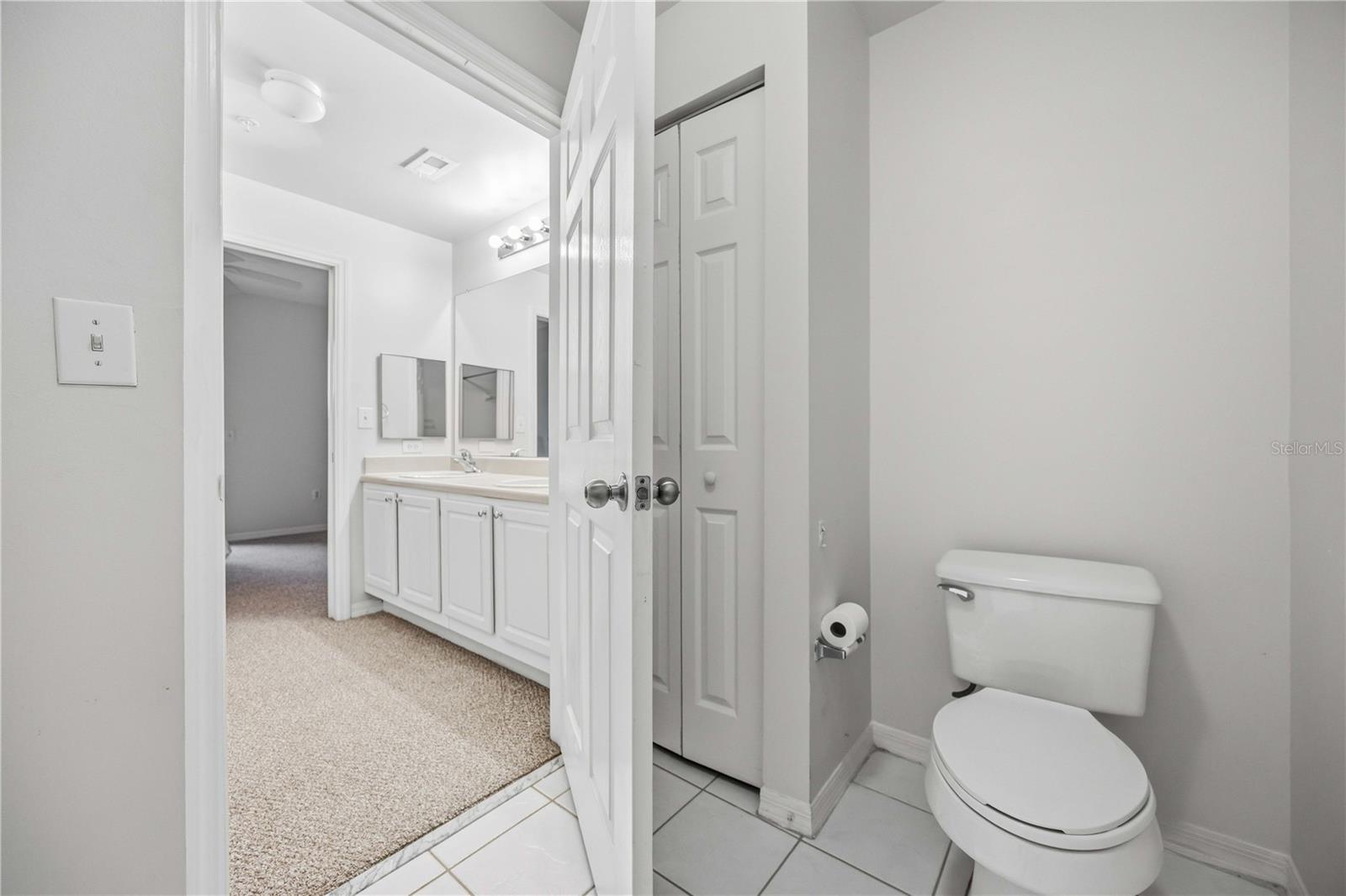 5721 BENTGRASS DR #20-104