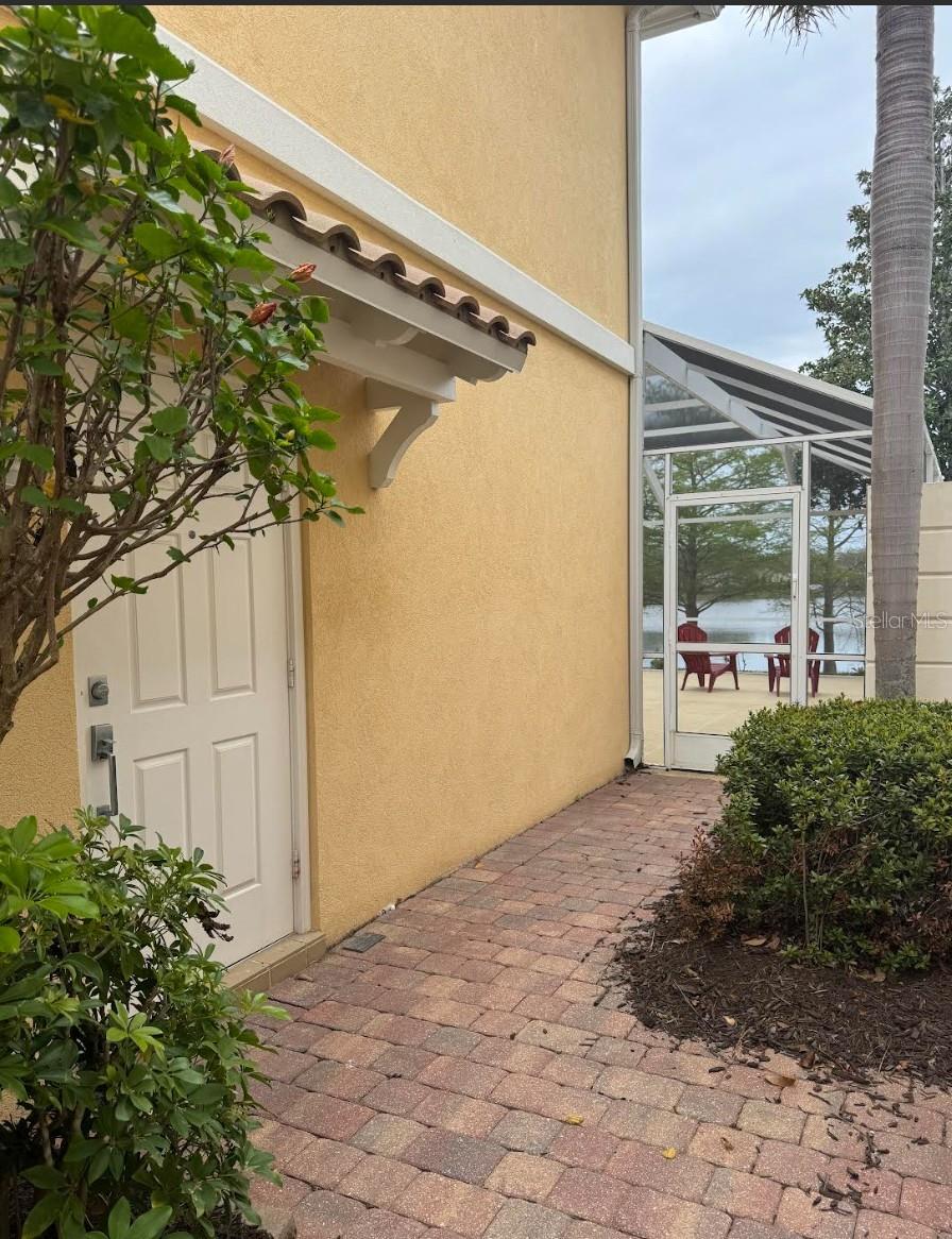1430 BURGOS DR