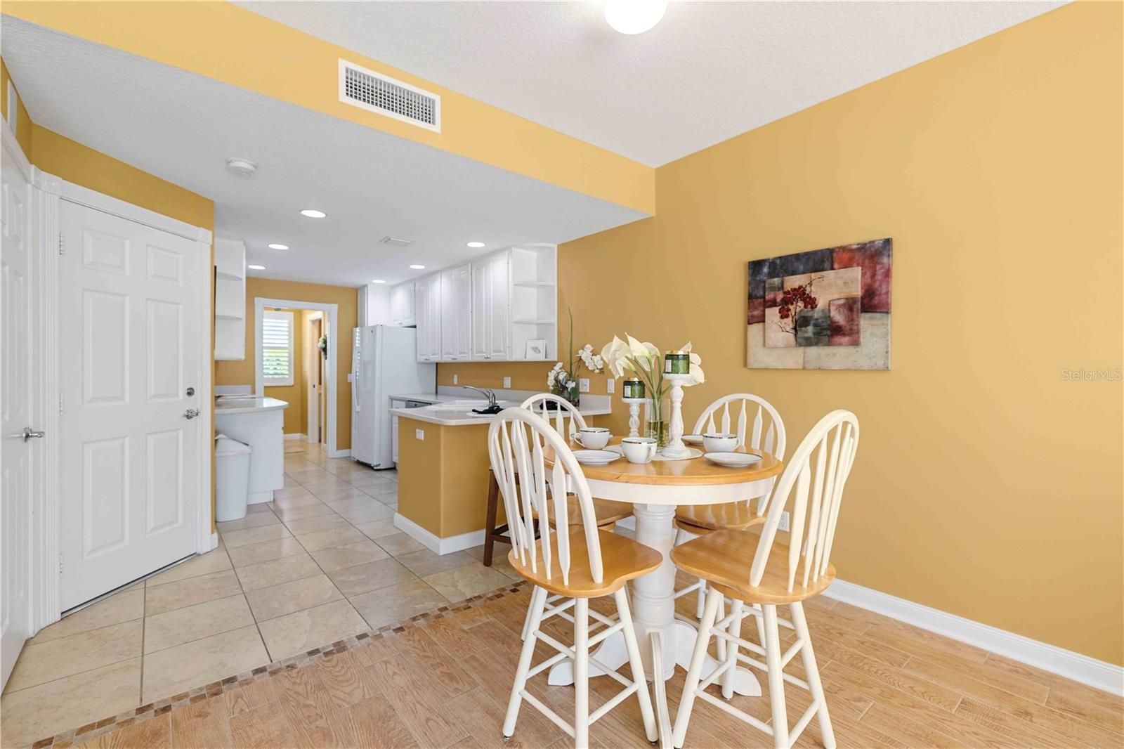 1430 BURGOS DR