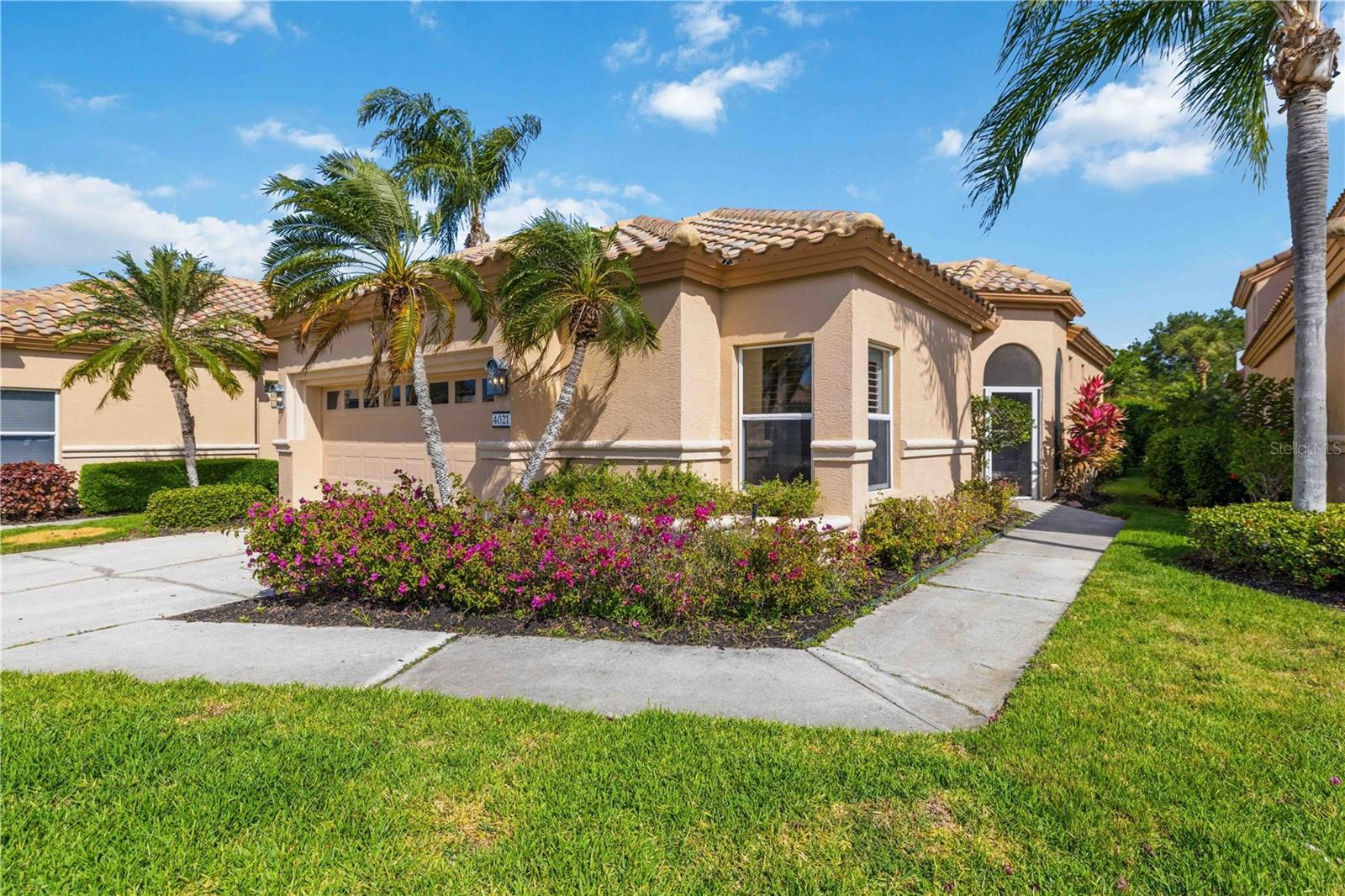 4021 JARDIN LN
