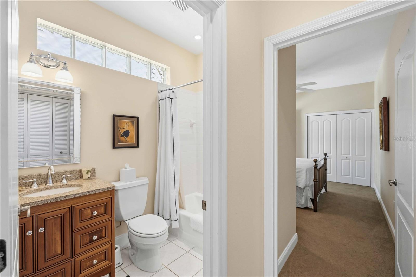 4072 JARDIN LN