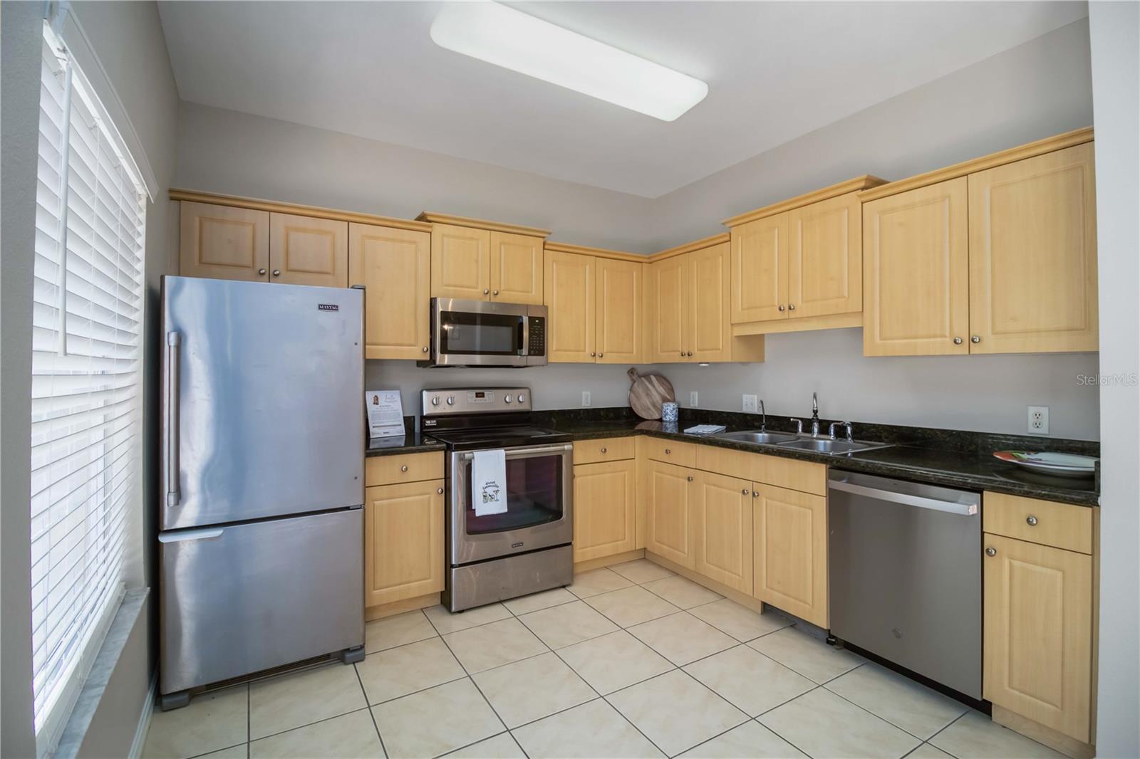7794 PLANTATION CIR