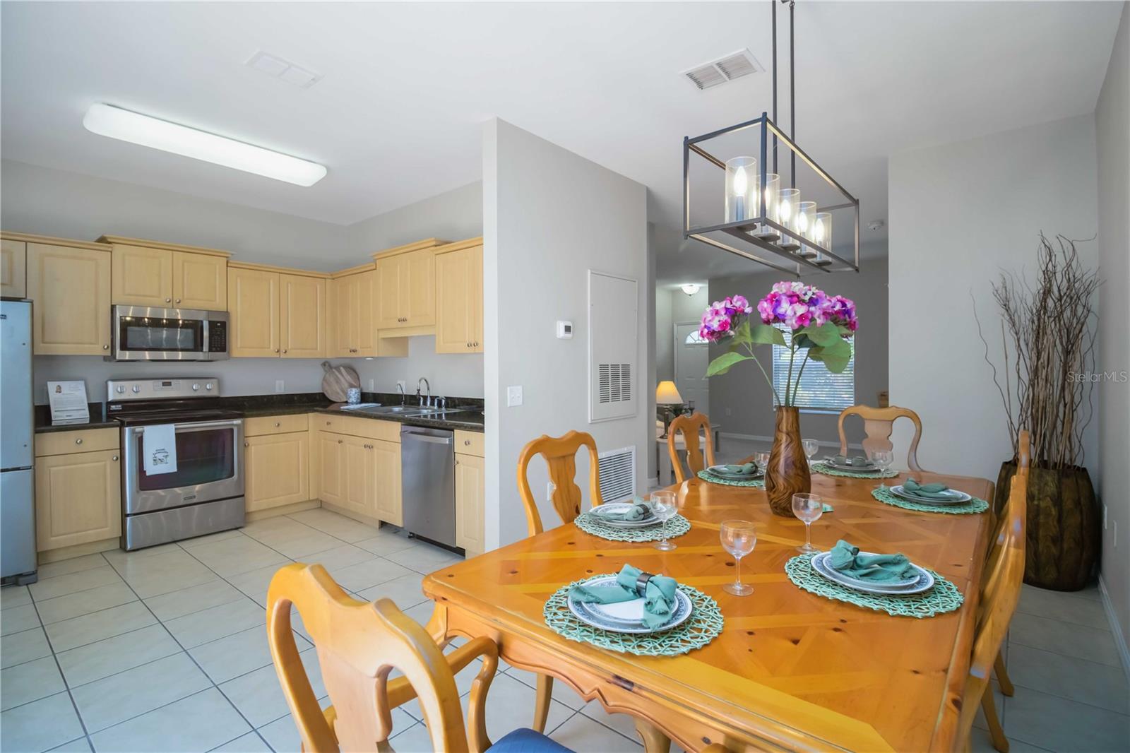 7794 PLANTATION CIR