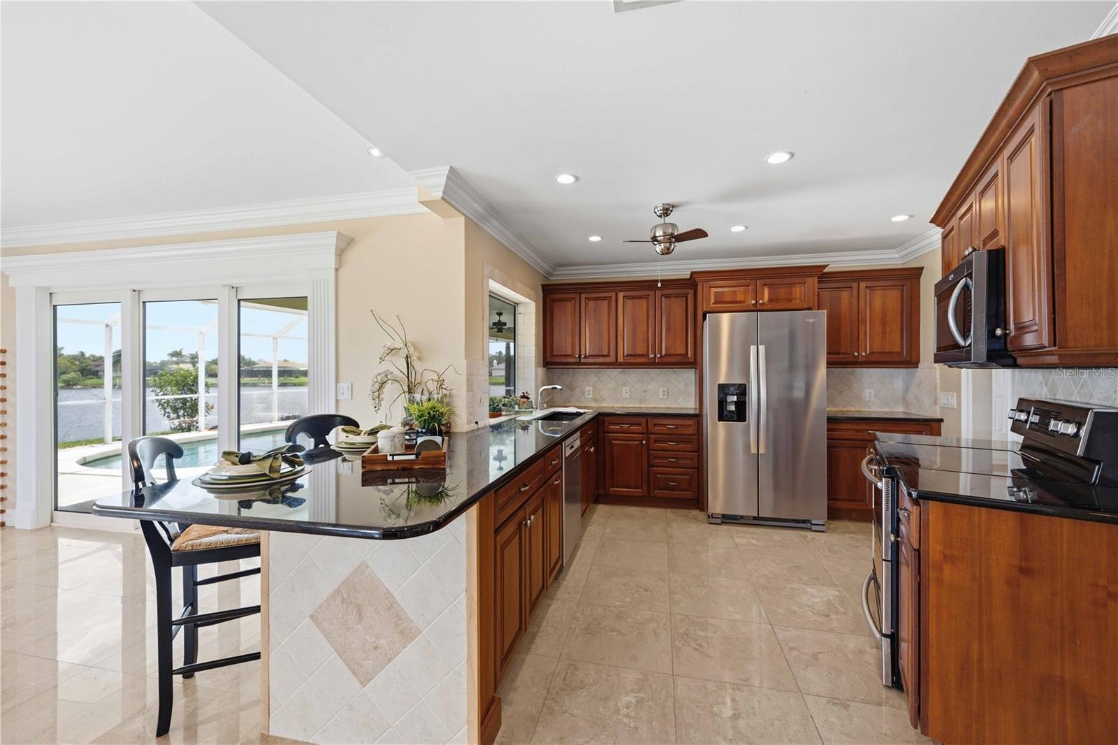 1714 CLAW CT