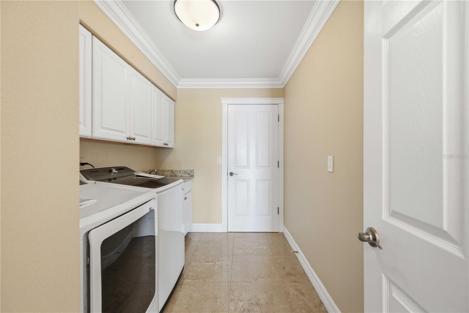 1714 CLAW CT