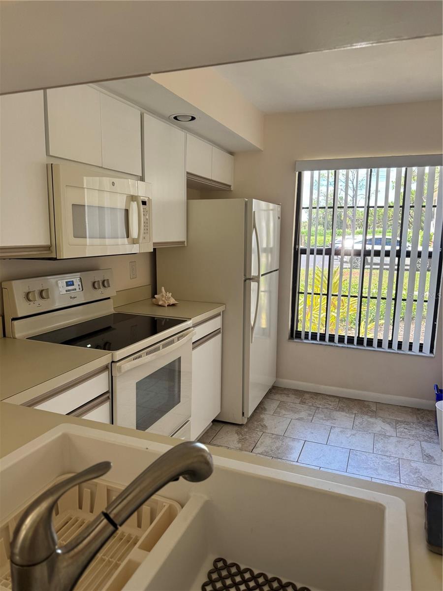4767 WINSLOW BEACON #25