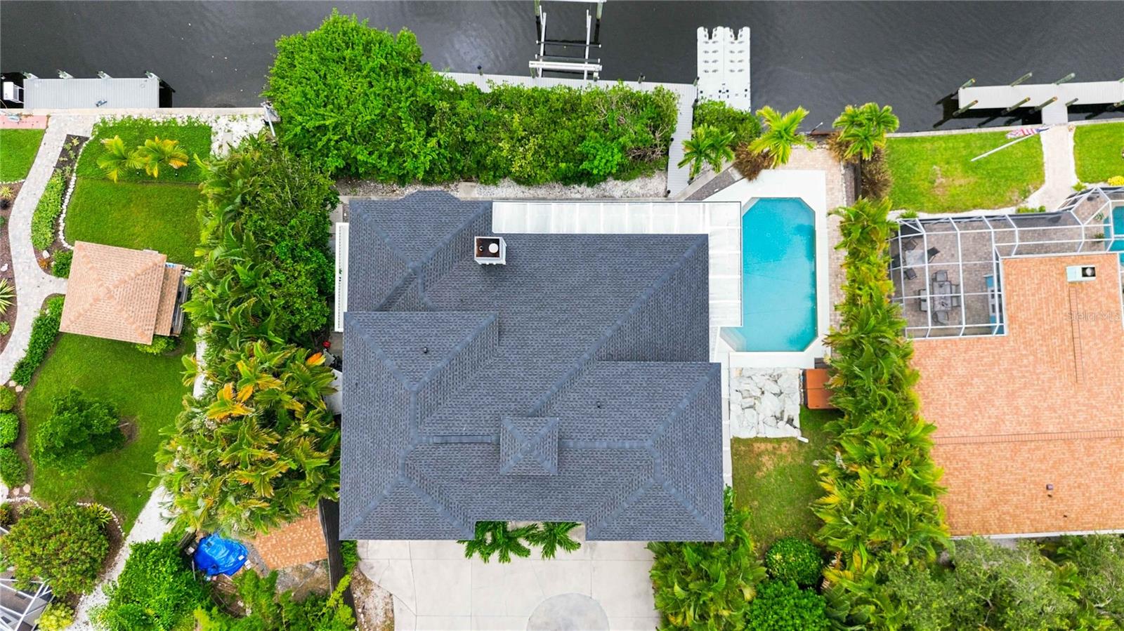 5544 DINAH LN