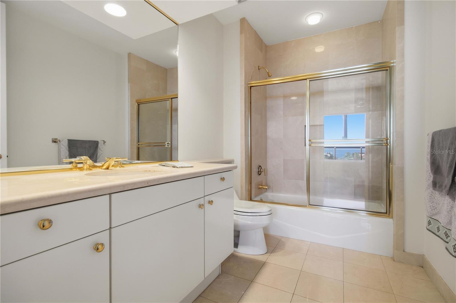 1241 GULF OF MEXICO DR #608