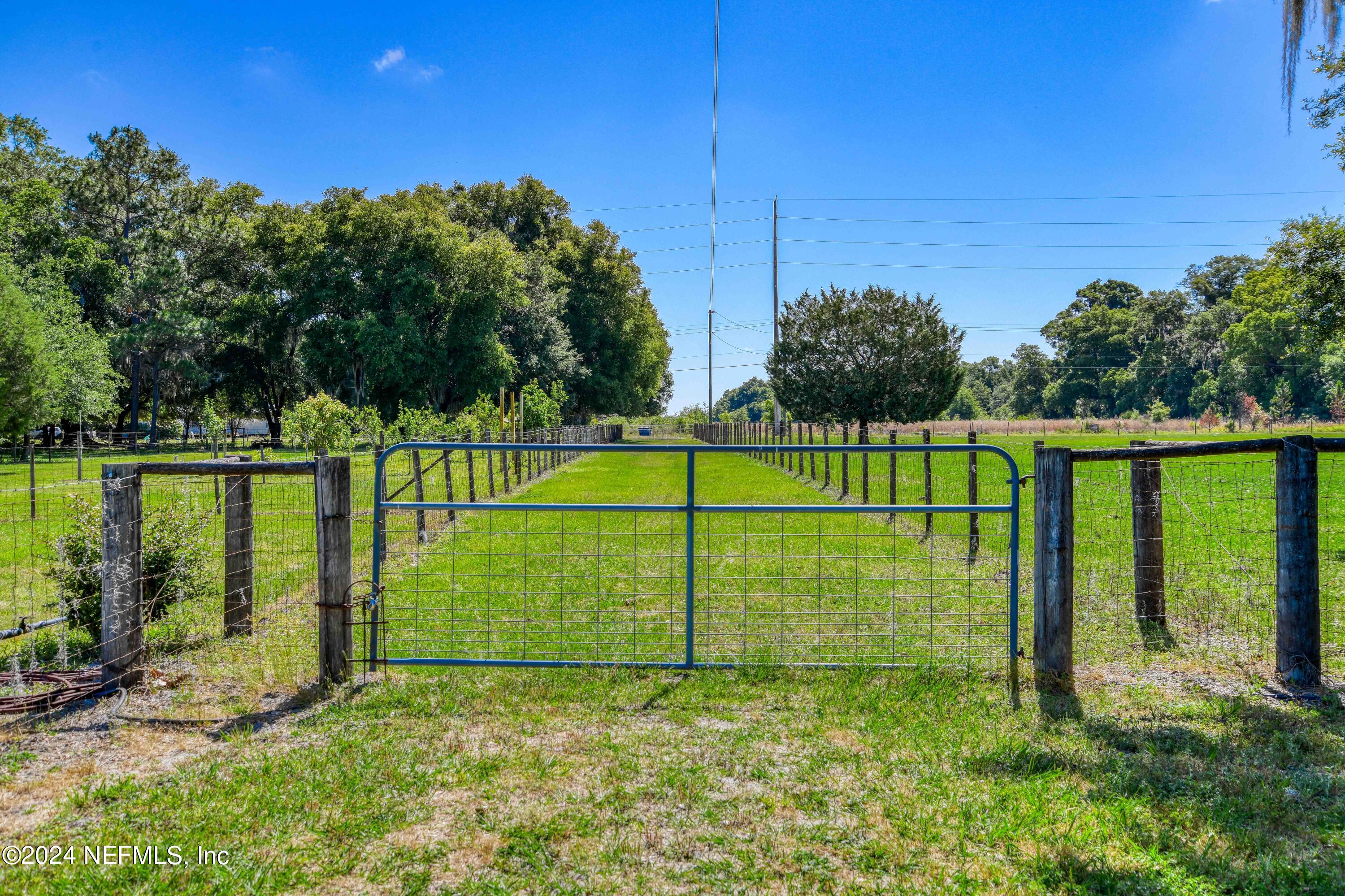 2490 CADE FERNERY Road