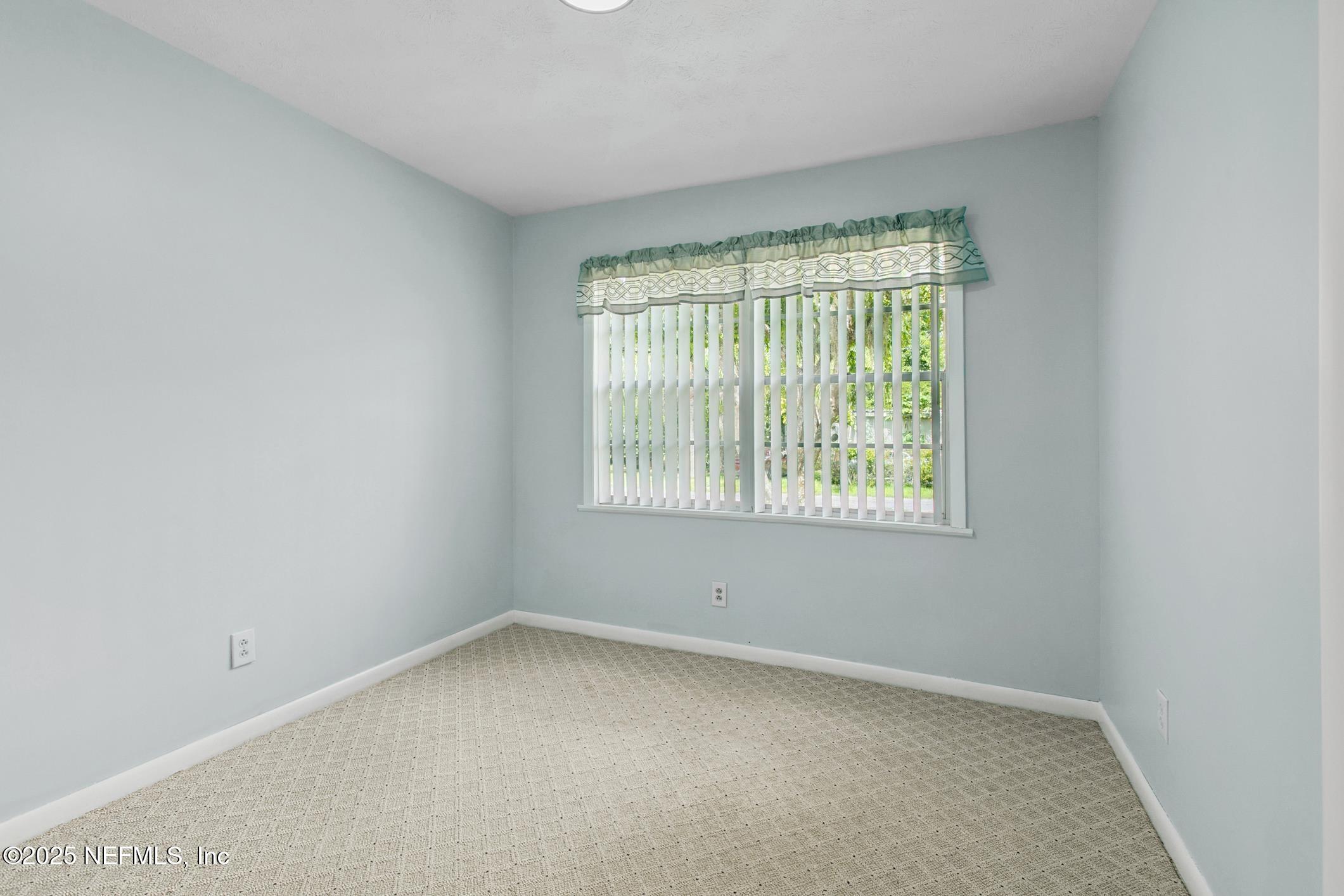 250 CRESCENT Lane