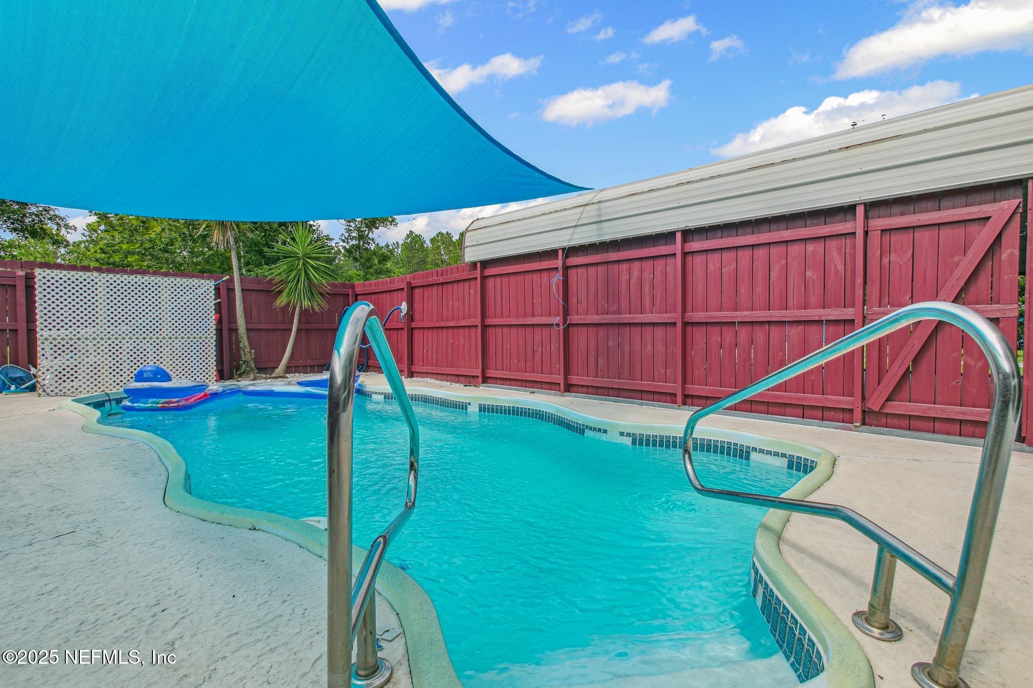 250 CRESCENT Lane