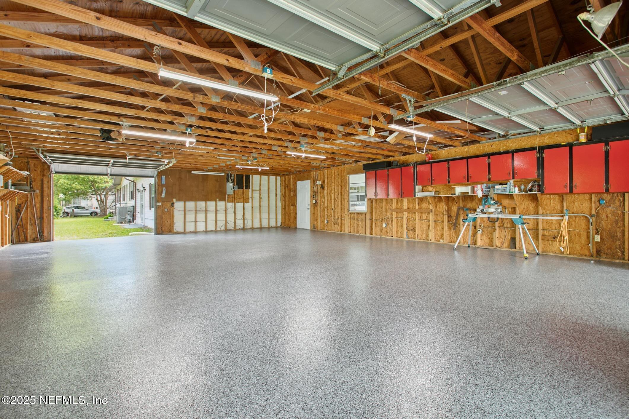 250 CRESCENT Lane