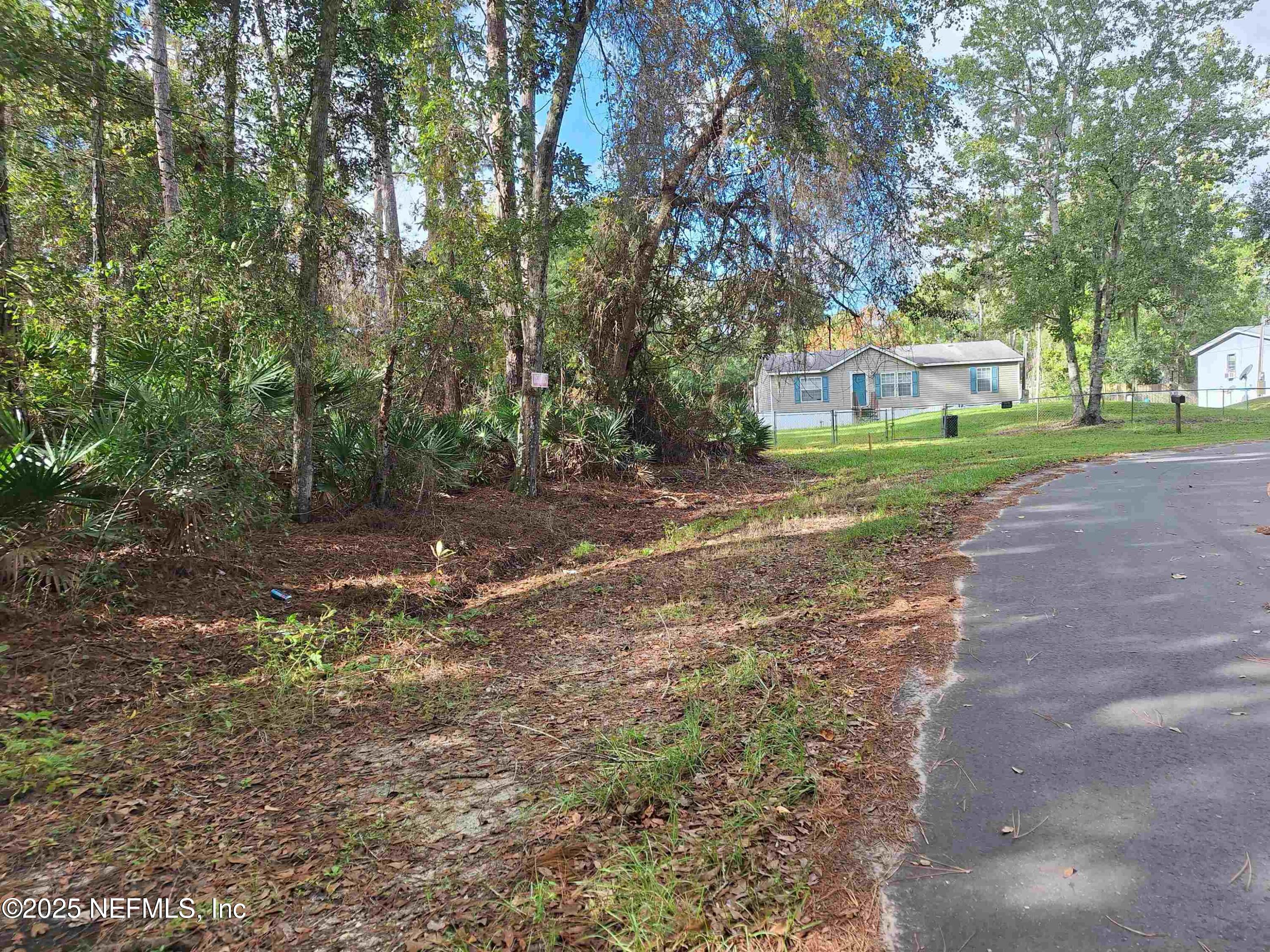 201 PINEWAY WEST Avenue