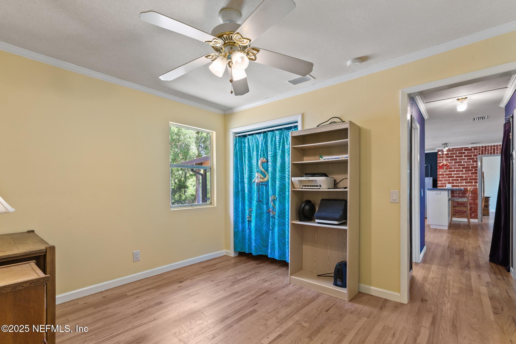 958 & 954 W GRAND RONDO